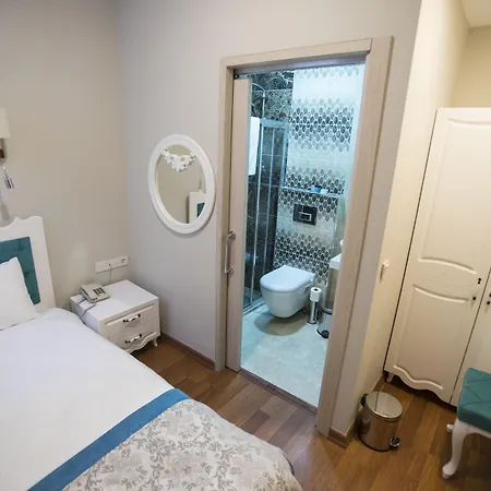 Hotel The Void 3*