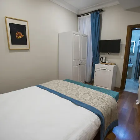The Void Otel