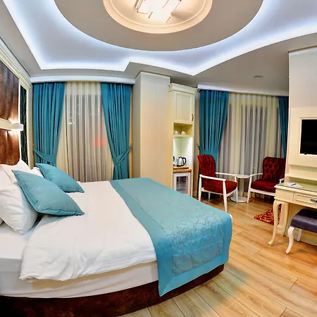 Hotel Novelty