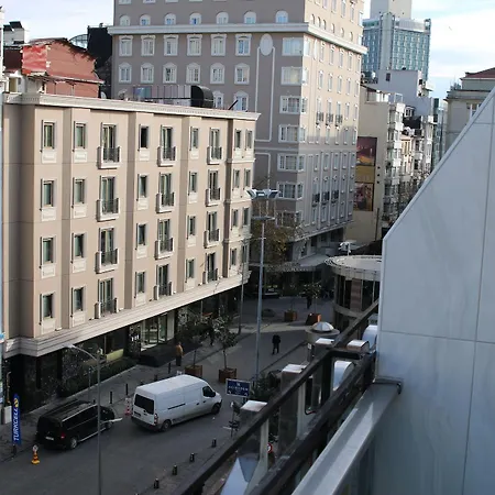 Emerald Otel 4*