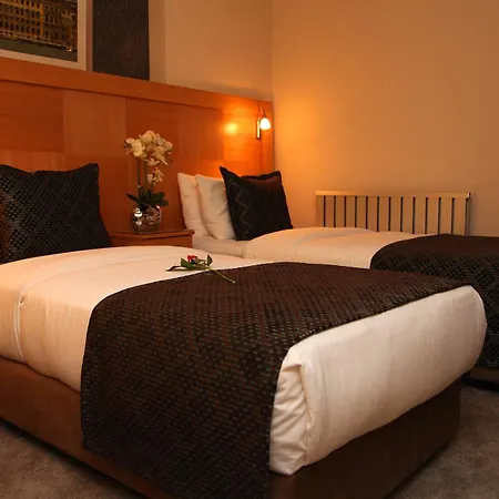 Otel Emerald 4*