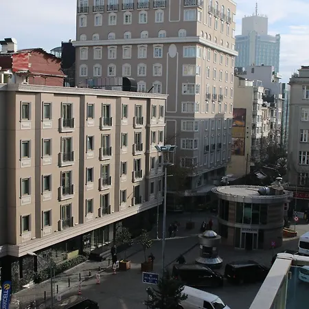 Otel Emerald 4*