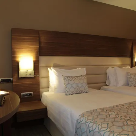 Hotel Bricks 5*