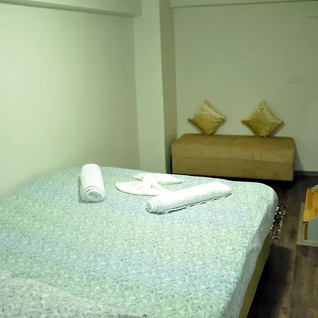 Cmy Aparthotel