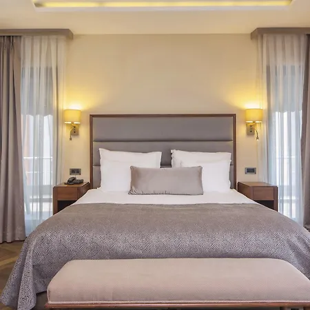 Morione & Center Otel