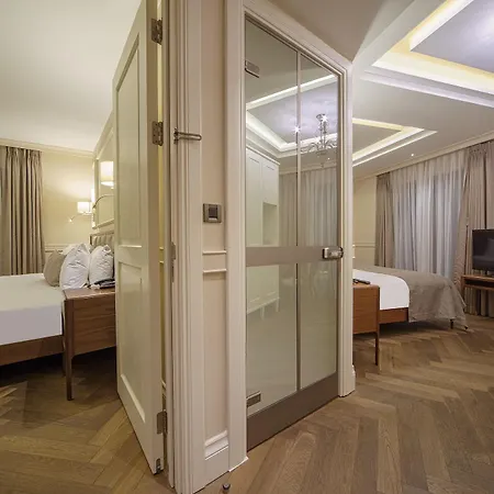 Morione & Center 4* İstanbul