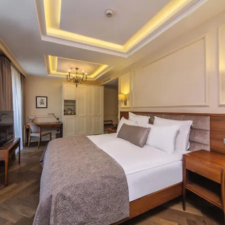 Otel Morione & Center