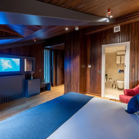 Nova Plaza Pera 4* Istanbul