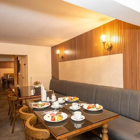 Hotel Melita 3*