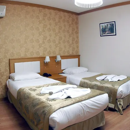 Flower Palace Hotel