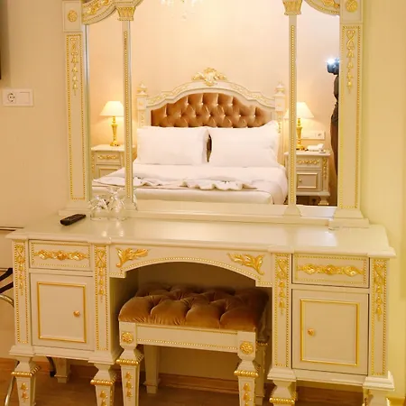 Hotel Karakoy Port 4*