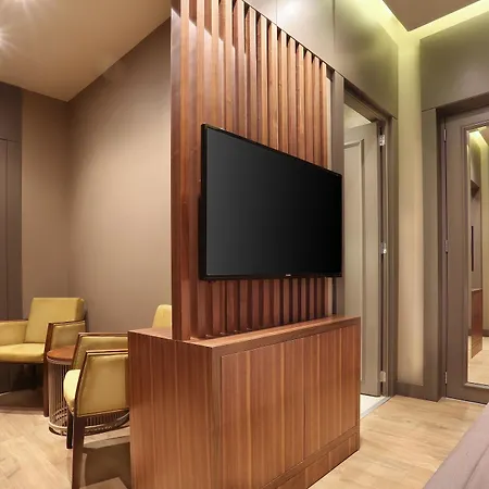 Taksim Premium 3*