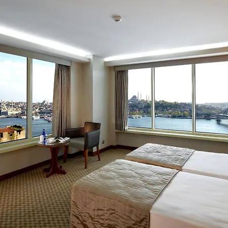 Golden City 4*