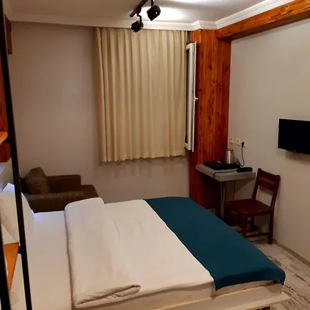Hot Budget Ortakoy Istanbul