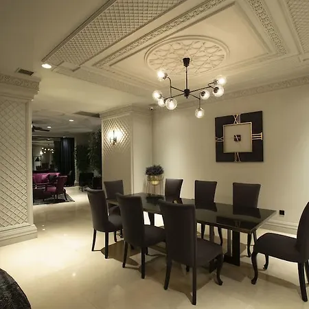 Hotel Taksim Square 4*