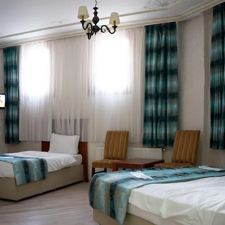 Otel Atam 3*