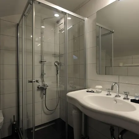 Le Petit 3* Istanbul