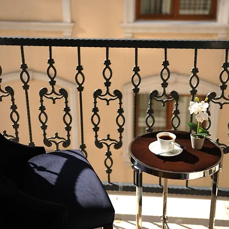 Le Petit Istanbul
