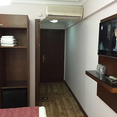 Liberty Отель 3*