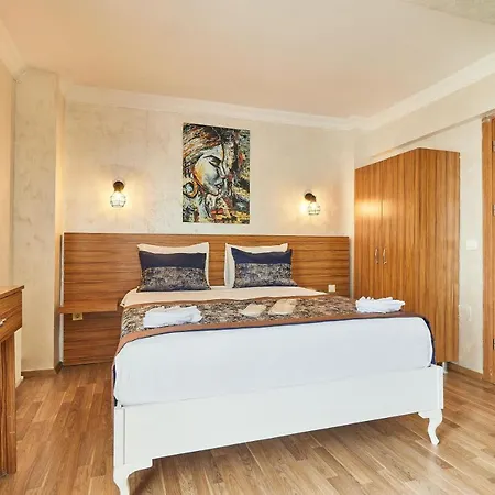 Hotel Armar 2*