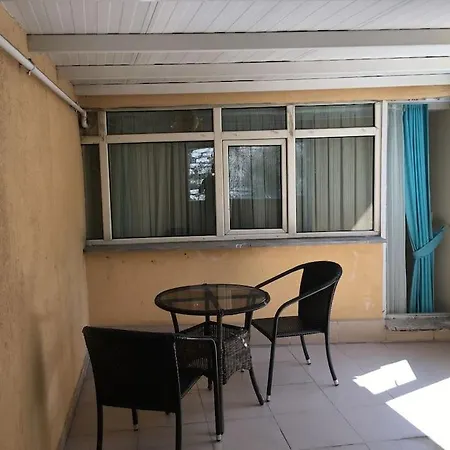 Amida House 2*