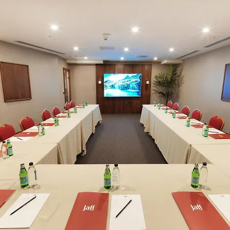 Hotel Jaff & Nisantasi 4*