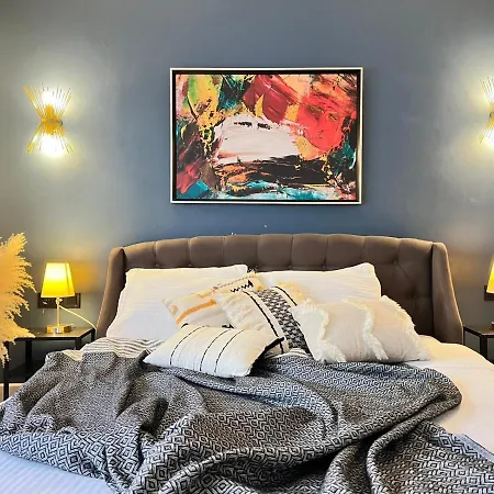 Apartment Wonder Homes - Family Apartment, Bosphorus View, 4br 2ba Ac