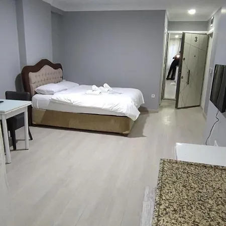 Sunset Apartment *