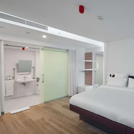 Hotel Yotelair Airport, Duty Free - International Transit Area Provincia di Istanbul