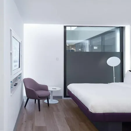 Yotelair Airport, Duty Free - International Transit Area Hotel Provincia di Istanbul