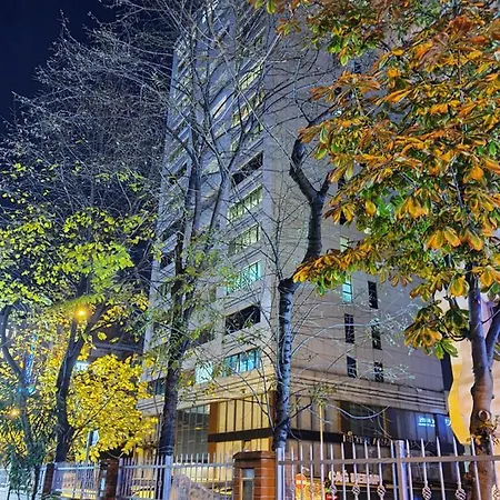 Academia Apart Otel *
