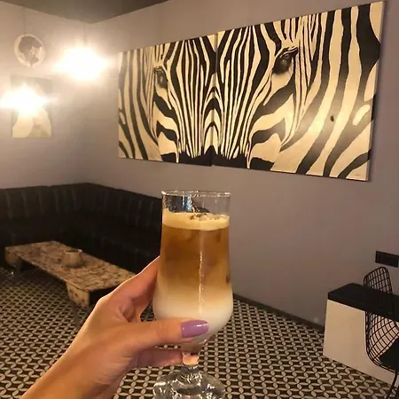 Black Aparthotel 2*