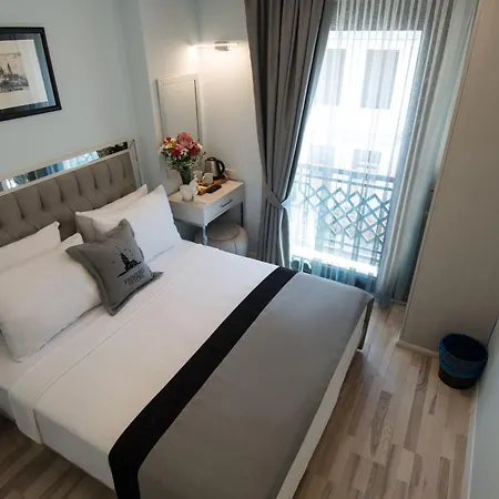 Primero Hotel 4*