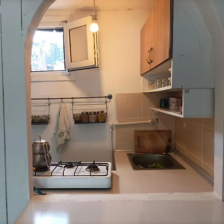 Taksimde Harika Terasli Kismi Deniz Manzarali Daire