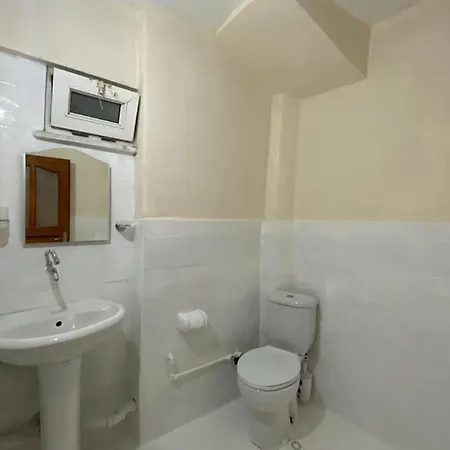 Appartement 2 Bedrooms Central Area Located 2 Floor Istambul