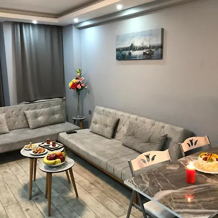 Royalstar Taksim Family شقة *