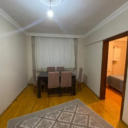 Appartement 2 Bedrooms Central Area Located 2 Floor *
