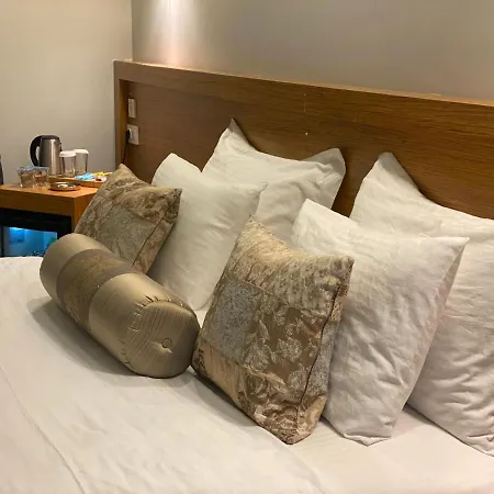 Aparthotel Won Plaza *