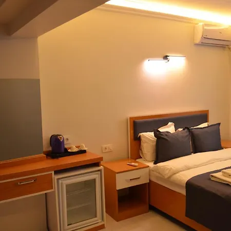 Golden Saray Apartment *