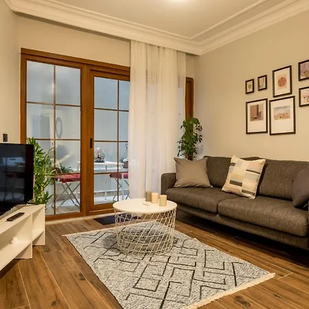 Spacious And Comfy 2br In The Heart Of Cihangir Istanbul