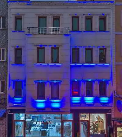 Raimond Hotel