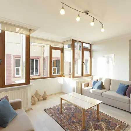 Iskele House Apartment *