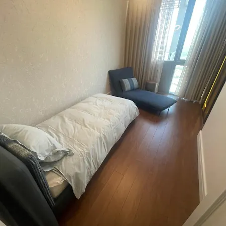 Apartment High -monthly Rental- Mall Of