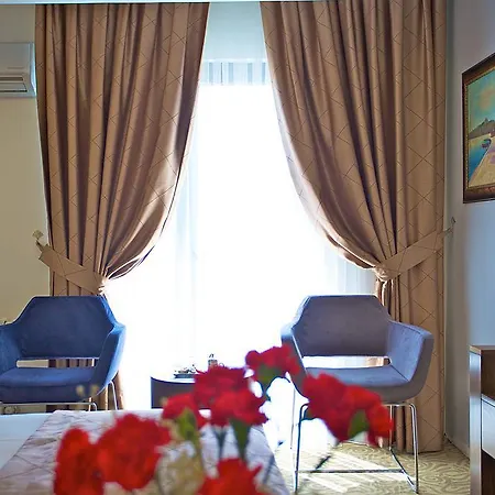 Hotel Grand Sagcanlar 3*