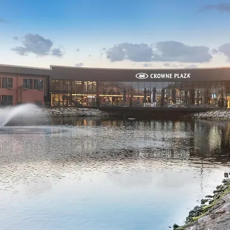 Hotel Crowne Plaza - Tuzla Viaport Marina By Ihg