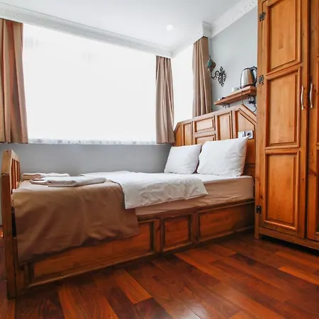 Boutique California Provincia di Istanbul