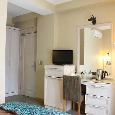 Hotel Novano 3*