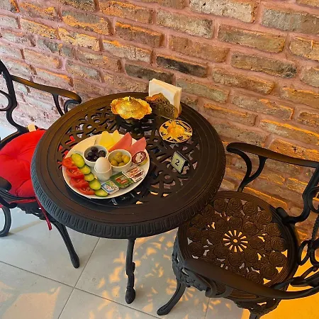 The Ottoman Boutique *