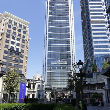 Serviced Luxurious 3+1 In Address Emaar Square Istanbul