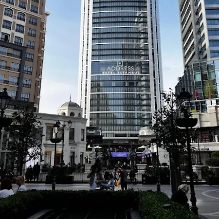 Apartment Serviced Luxurious 3+1 In Address Emaar Square